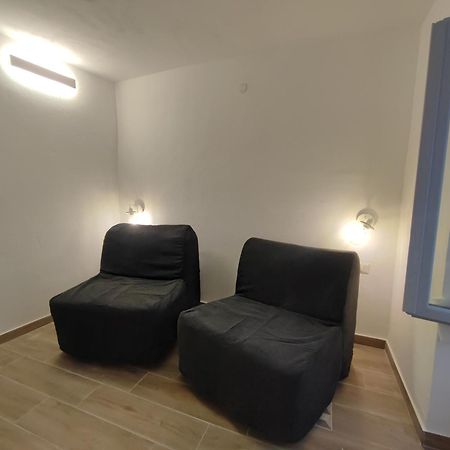 Bed and Breakfast Residenza Nel Borgo L'Appusentu Кастельсардо Екстер'єр фото