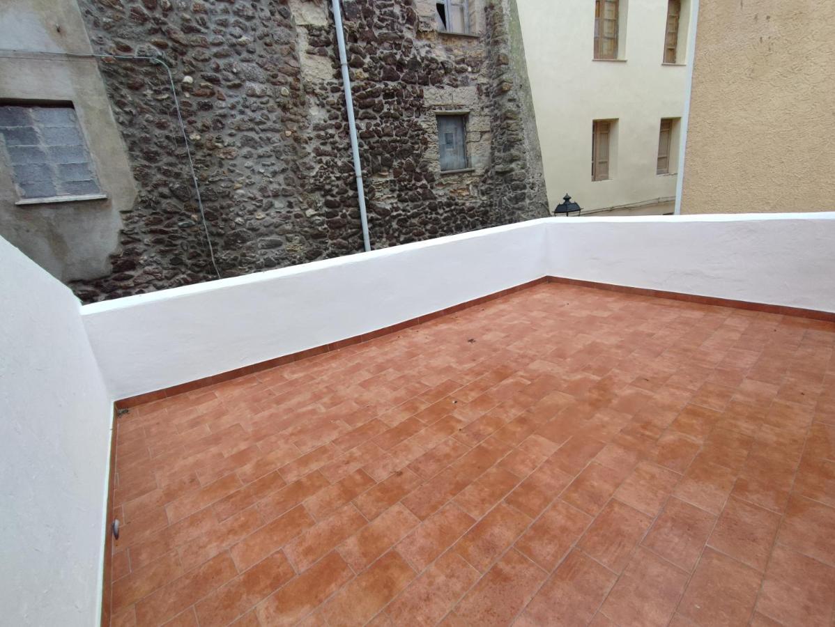 Bed and Breakfast Residenza Nel Borgo L'Appusentu Кастельсардо Екстер'єр фото