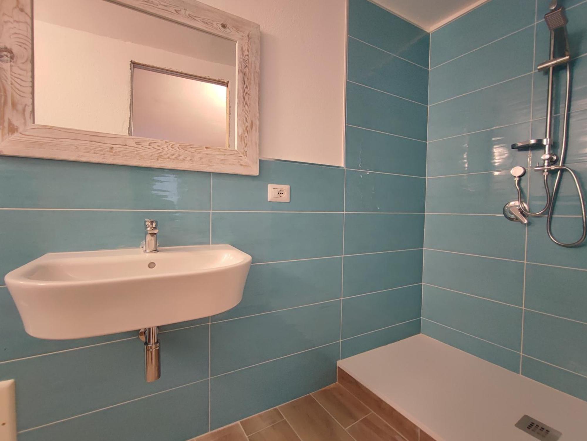 Bed and Breakfast Residenza Nel Borgo L'Appusentu Кастельсардо Екстер'єр фото